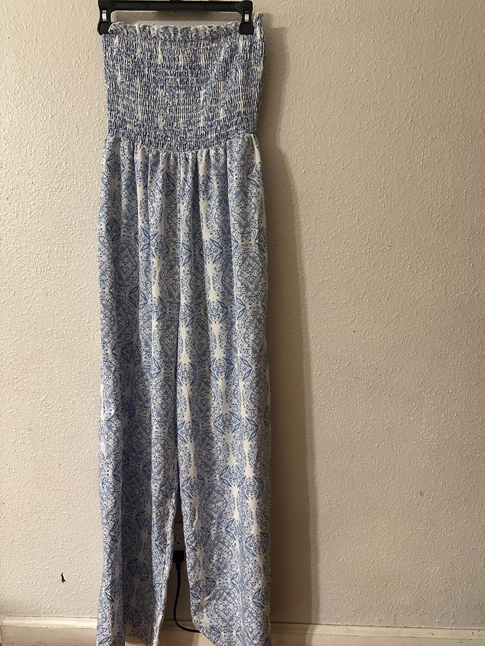 Women's Smocked Top Wide Leg Jumpsuit Blue White Pattern